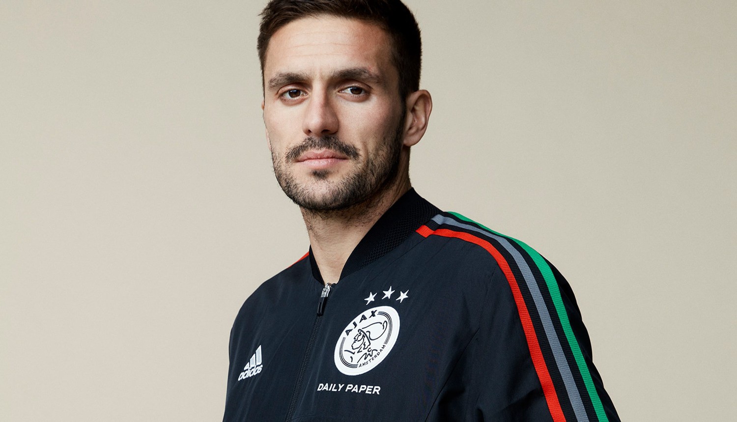 阵容厚度已 阵容厚度已