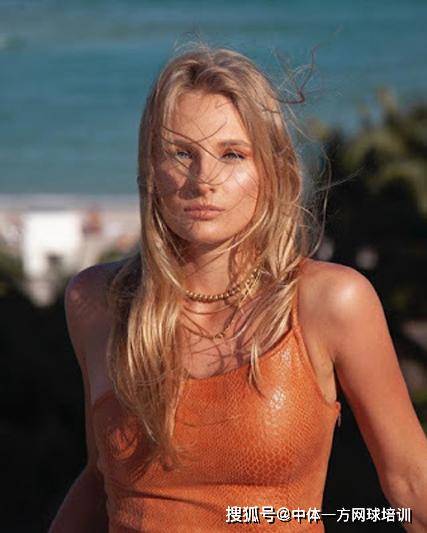 不足不仅影 不足不仅影