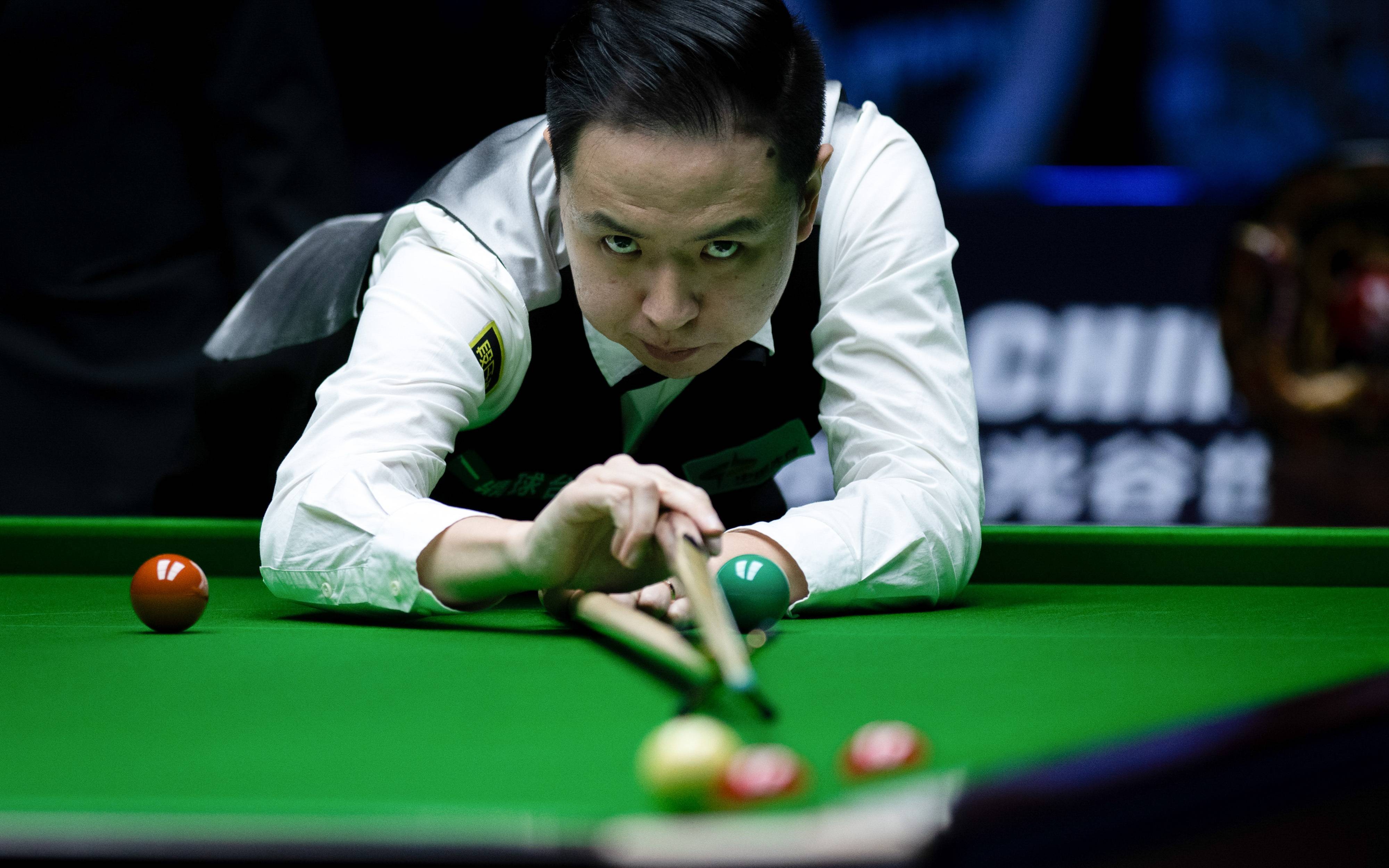 中有头部冲 中有头部冲